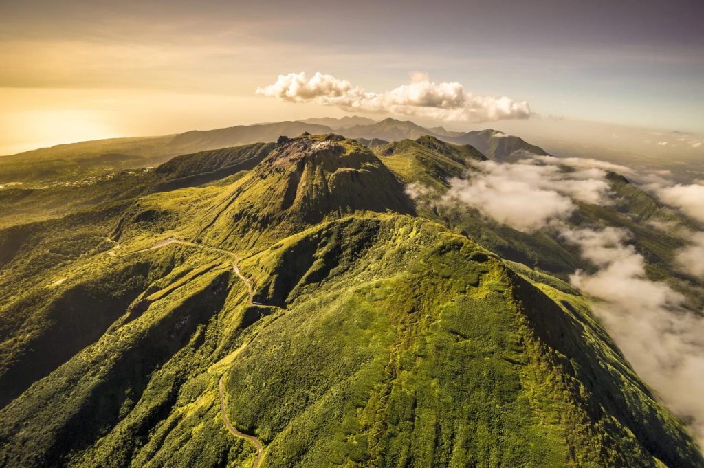 Découvrez la difficulté de la randonnée de la Soufrière en Guadeloupe : niveau, durée, conseils