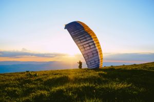 Notre Top 13 des meilleurs spots pour faire du parapente en France